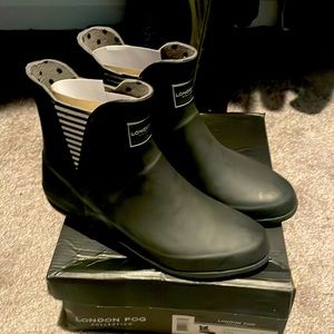 London fog rainboots brand new